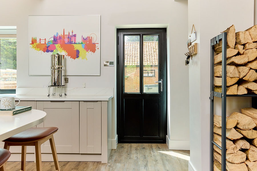 Aluminium Black back door