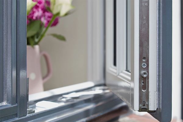 Anthractite_grey_wooden_casement_window