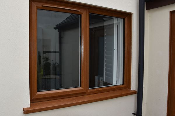 Golden_oak_upvc_casement_window