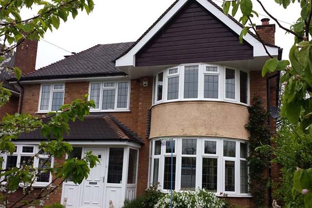 Rosewood shiplap cladding