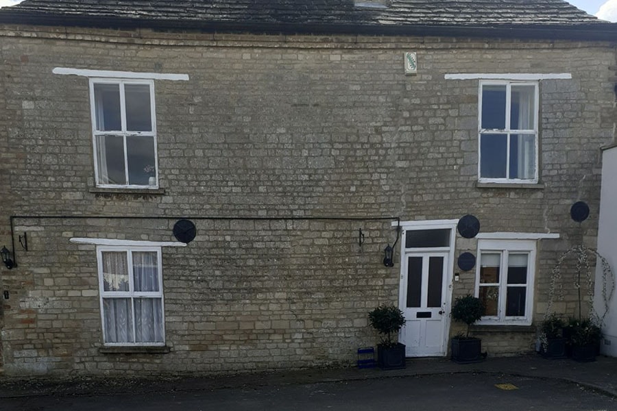 Wooden sash windows customer testimony before