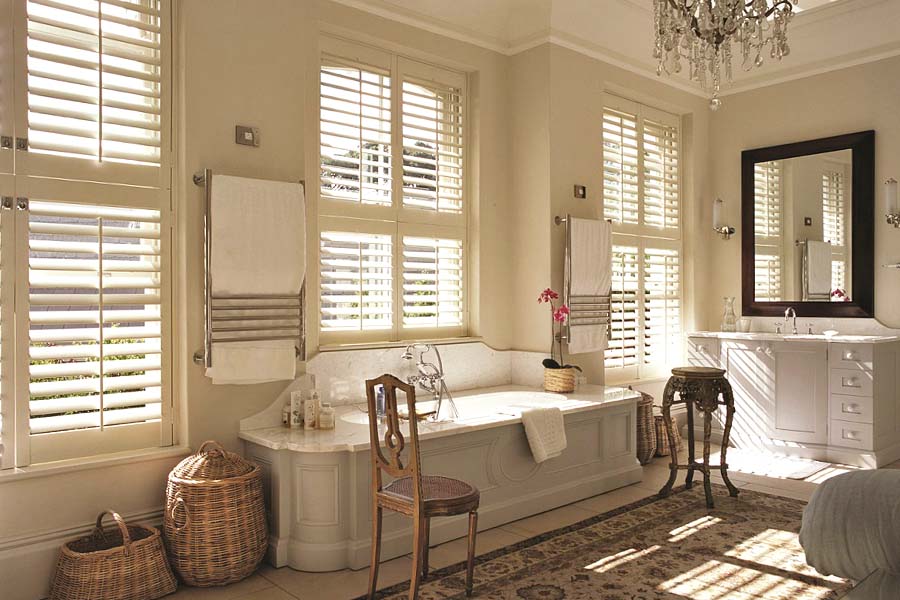 Wooden_Shutters1